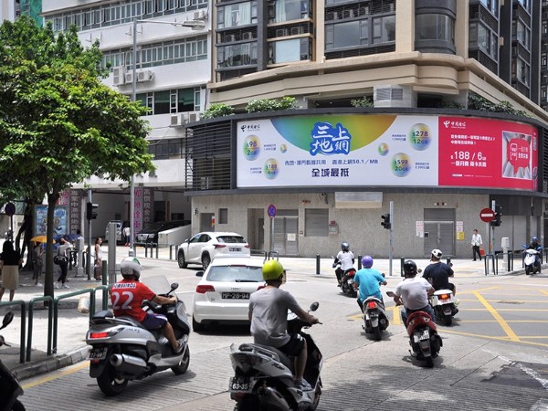 uv平板打印写真喷绘