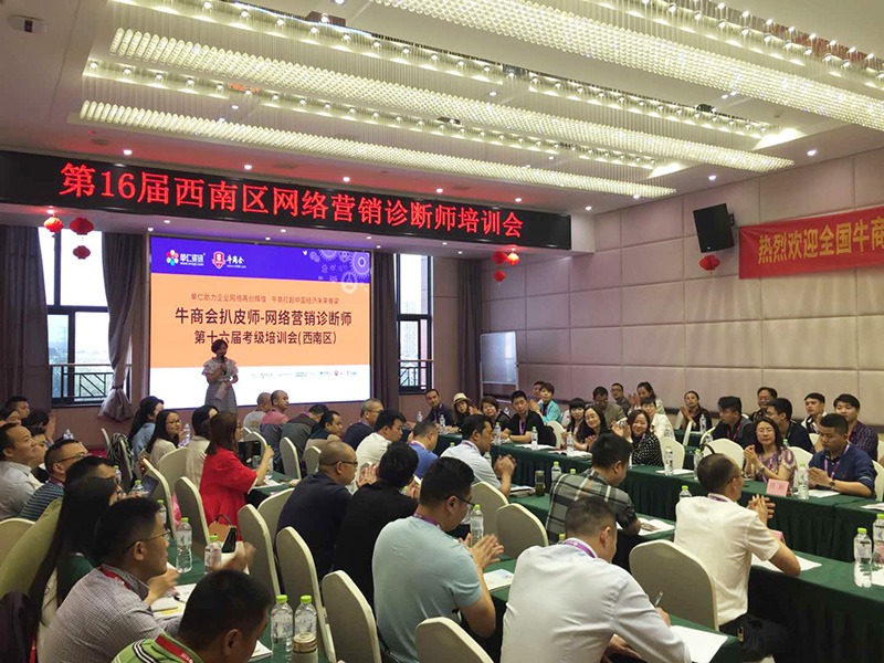 力奇广告喷绘-材料仓库